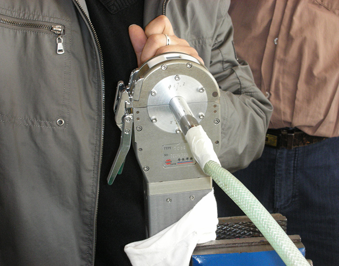 封閉式焊機(jī)